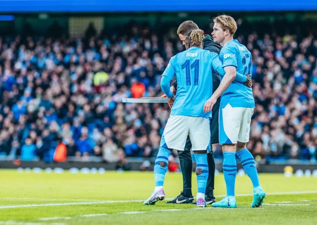 官方：2025赛季中国足球职业联赛颁奖会将于12月12日晚举行（官宣：2025赛季中国足球职业联赛颁奖典礼定档12月12日晚）