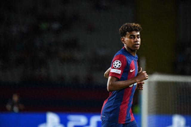 懂球帝2025年10月MVP候选出炉：凯哈姆入围，加布、门德斯在列（懂球帝公布2025年10月MVP候选名单：凯哈姆入选，加布与门德斯在列）