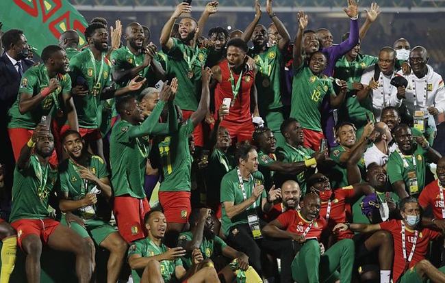 talkSPORT：切尔西将再次在没球衣赞助商的情况下开始新赛季（talkSPORT：切尔西将再度在无球衣赞助下开启新赛季）